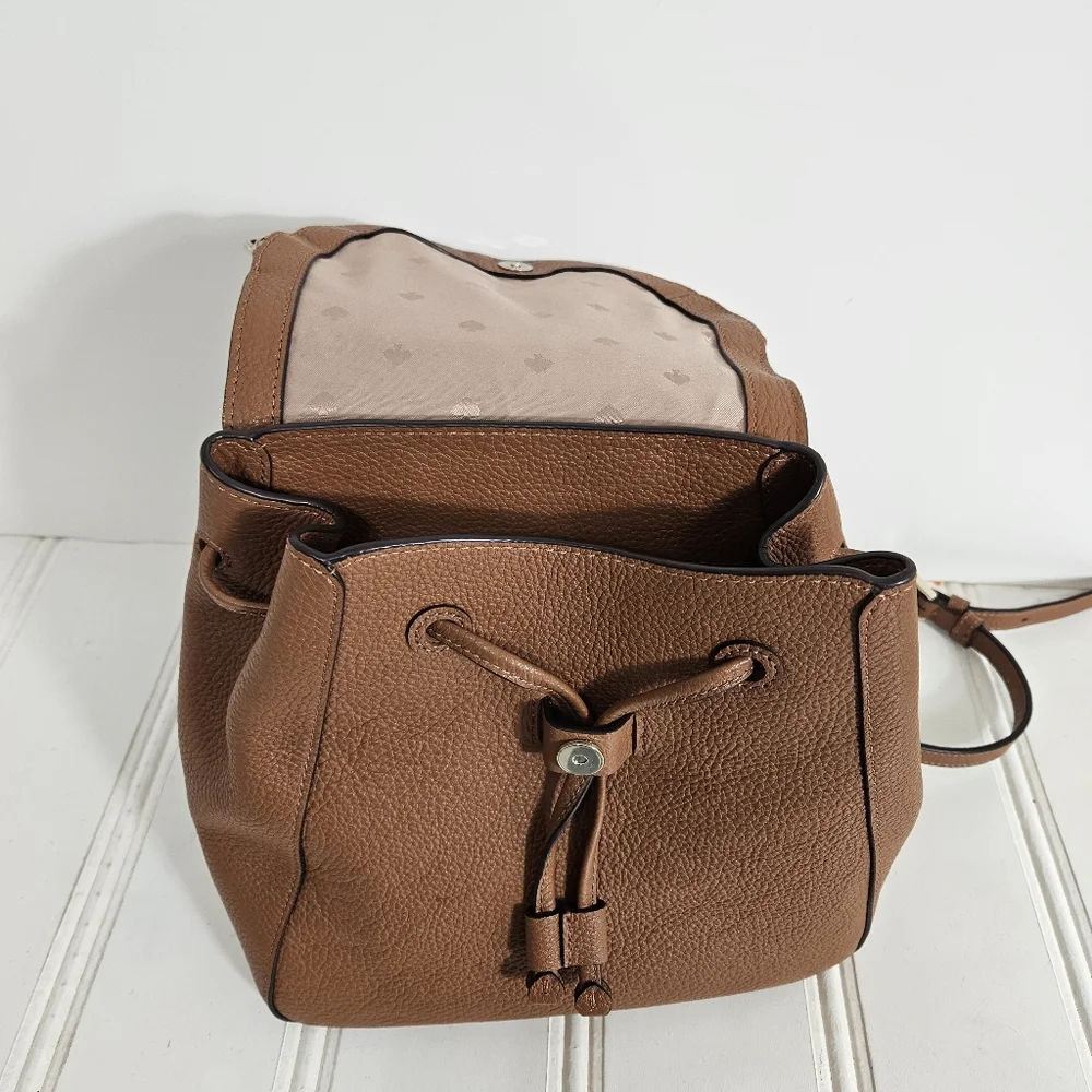Kate Spade Backpack OS Leila Medium Flap Pebbled Leather Warm Gingerbread Brown